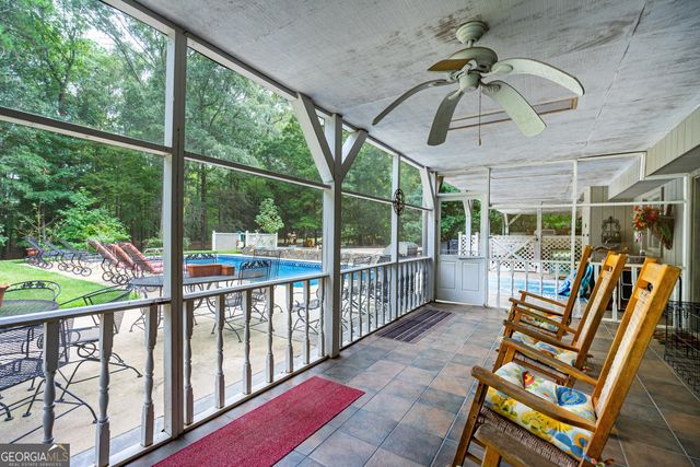 4004 White Oak Lane, Lagrange, GA 30240