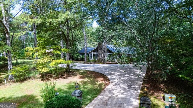 4004 White Oak Lane, Lagrange, GA 30240