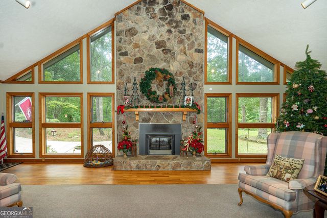 4004 White Oak Lane, Lagrange, GA 30240