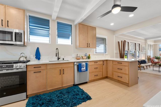3327 Catherine Street, Honolulu, HI 96815