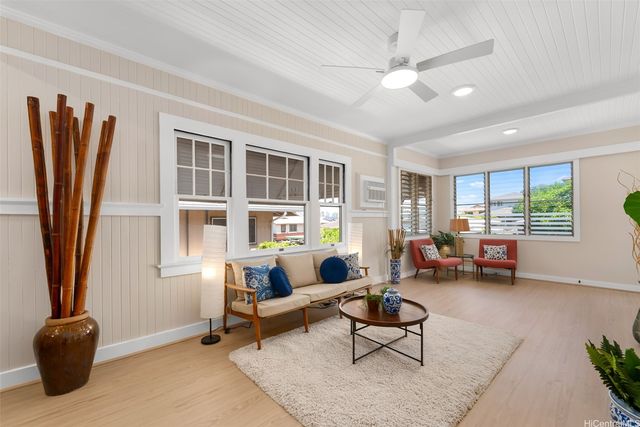 3327 Catherine Street, Honolulu, HI 96815