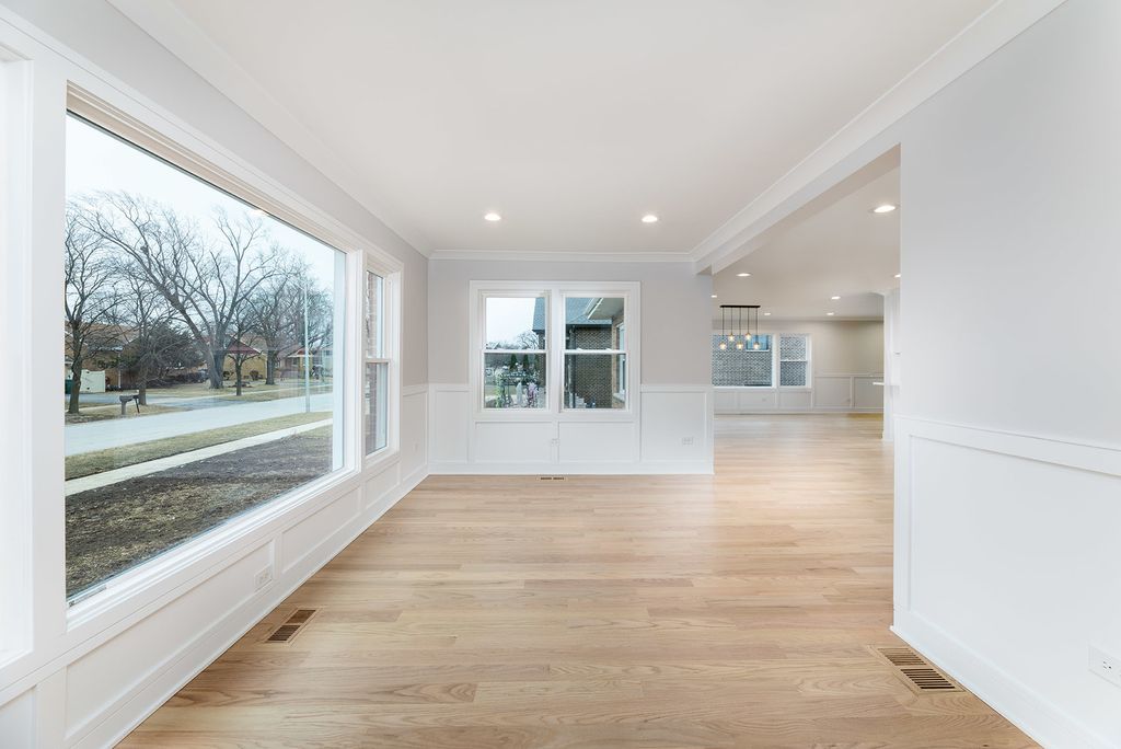 8110 Lockwood Avenue, Burbank, IL 60459 — photo 3