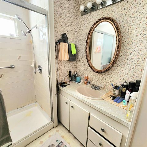42 SE Spanish Way, Port St. Lucie, FL 34952