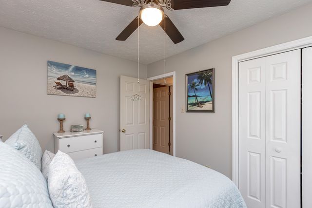 317 Edwards Drive, Nicholasville, KY 40356