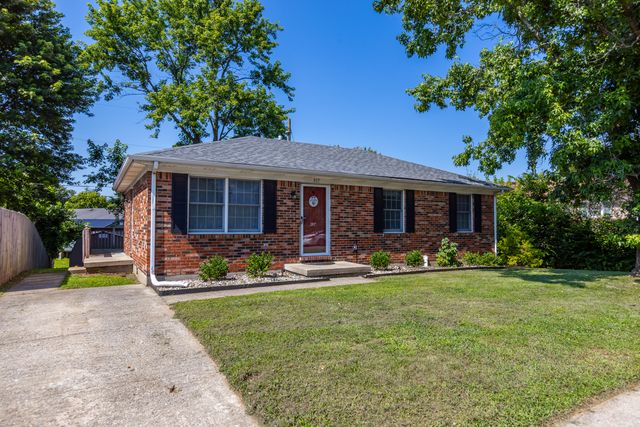 317 Edwards Drive, Nicholasville, KY 40356