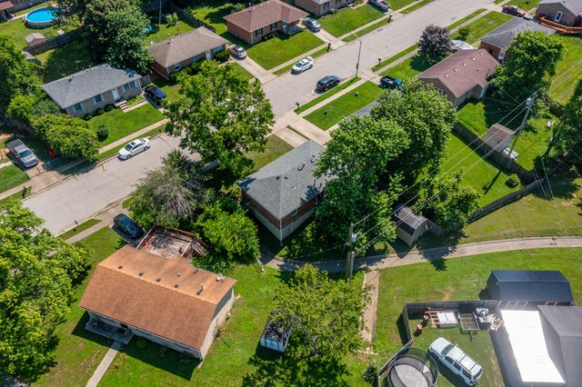 317 Edwards Drive, Nicholasville, KY 40356