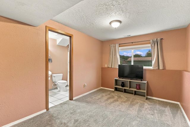3610 N Ferrall St, Spokane, WA 99217