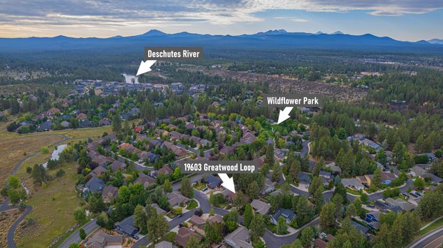 19603 Greatwood Loop, Bend, OR 97702