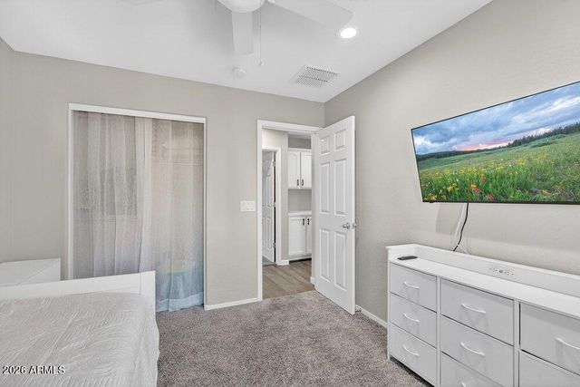 2033 E SADDLEBROOK Road, Gilbert, AZ 85298