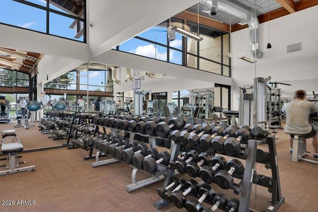 2033 E SADDLEBROOK Road, Gilbert, AZ 85298