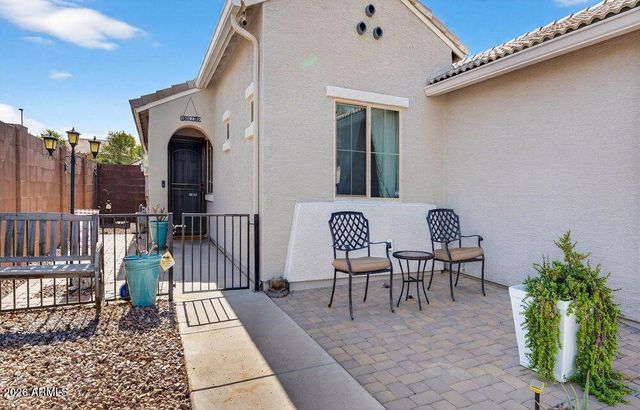 2033 E SADDLEBROOK Road, Gilbert, AZ 85298