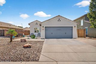 2033 E SADDLEBROOK Road, Gilbert, AZ 85298
