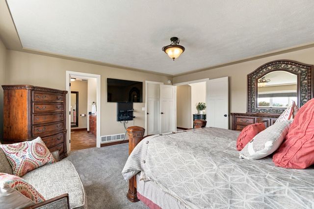 4421 118th Avenue NE, Blaine, MN 55449