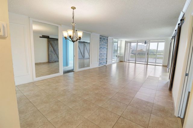 3095 N Course Drive 409, Pompano Beach, FL 33069