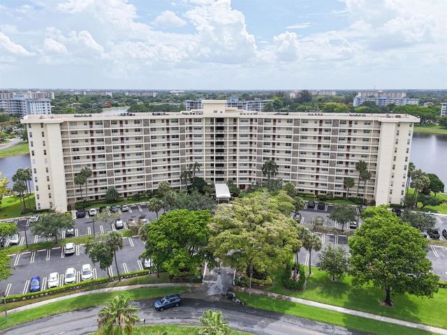 3095 N Course Drive 409, Pompano Beach, FL 33069
