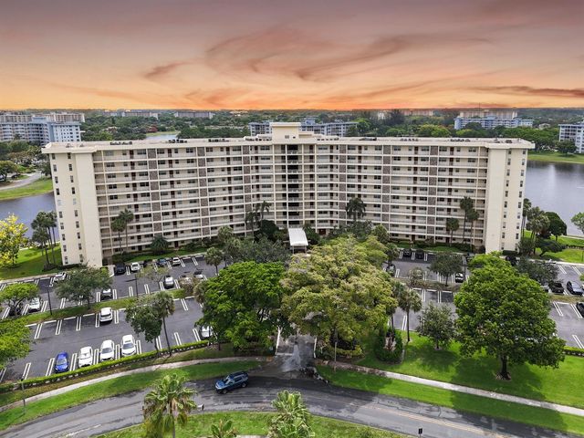 3095 N Course Drive 409, Pompano Beach, FL 33069