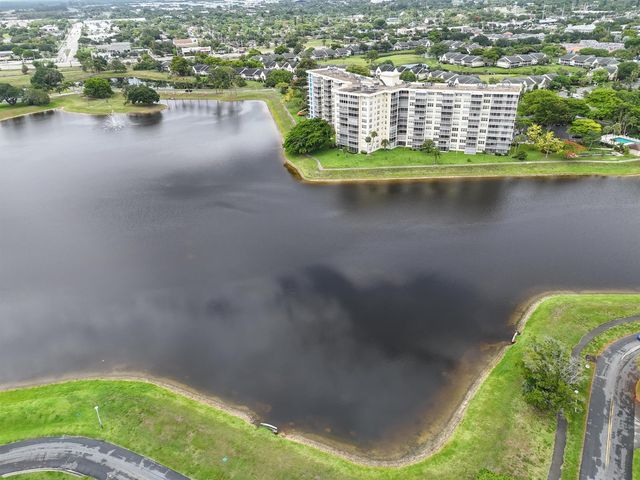 3095 N Course Drive 409, Pompano Beach, FL 33069
