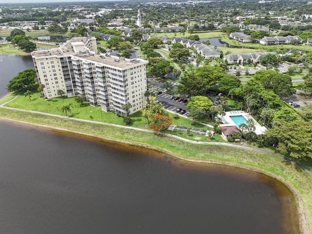 3095 N Course Drive 409, Pompano Beach, FL 33069