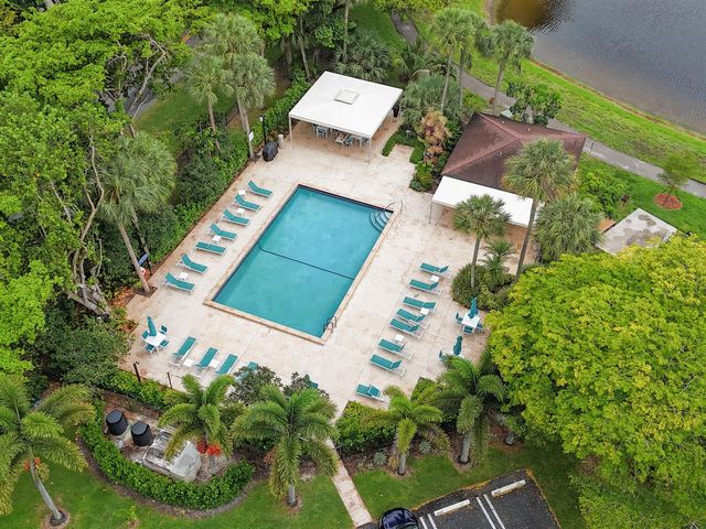 3095 N Course Drive 409, Pompano Beach, FL 33069