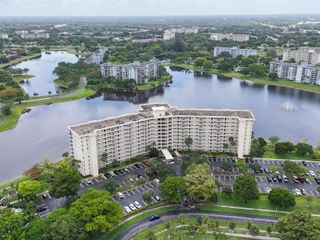 3095 N Course Drive 409, Pompano Beach, FL 33069