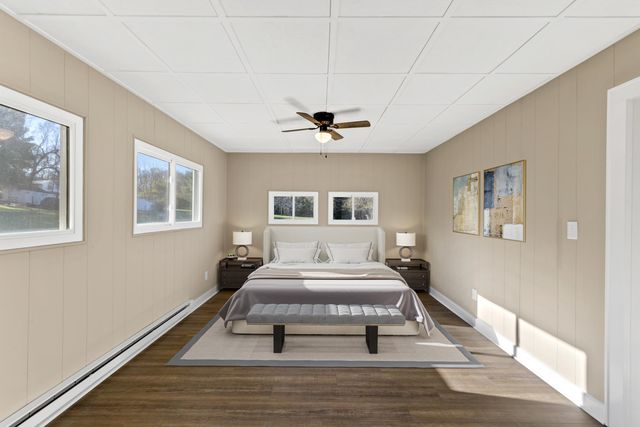 14 MULBERRY ST, Staunton, VA 24401