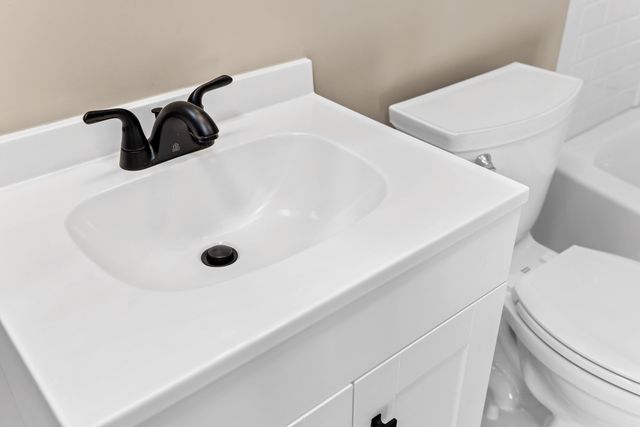 14 MULBERRY ST, Staunton, VA 24401