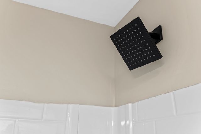 14 MULBERRY ST, Staunton, VA 24401