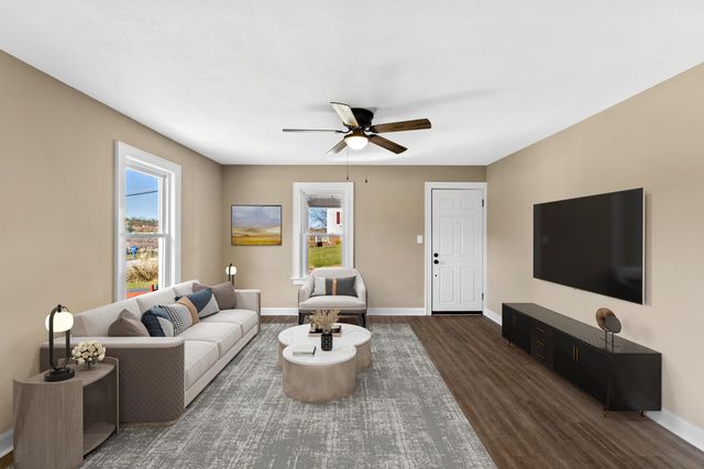 14 MULBERRY ST, Staunton, VA 24401