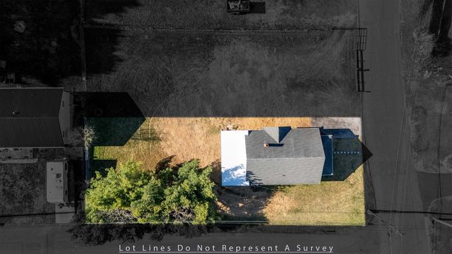 14 MULBERRY ST, Staunton, VA 24401