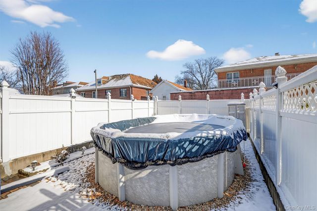 2726 Fenton Avenue, Bronx, NY 10469