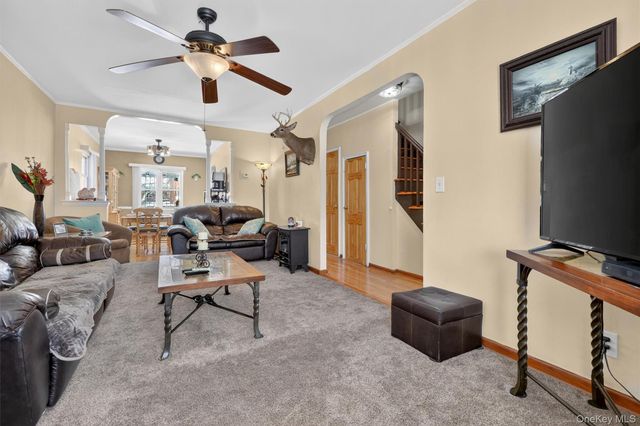 2726 Fenton Avenue, Bronx, NY 10469