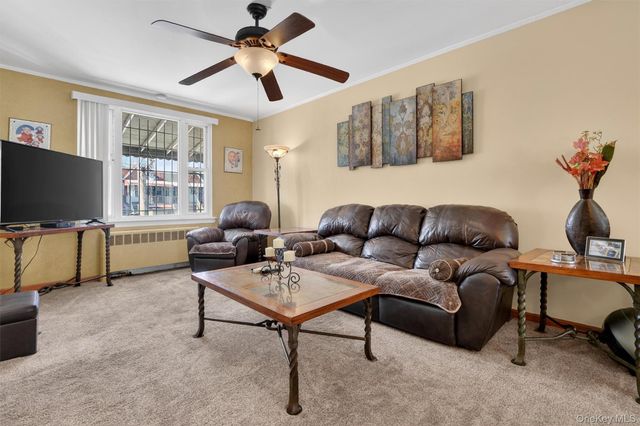 2726 Fenton Avenue, Bronx, NY 10469