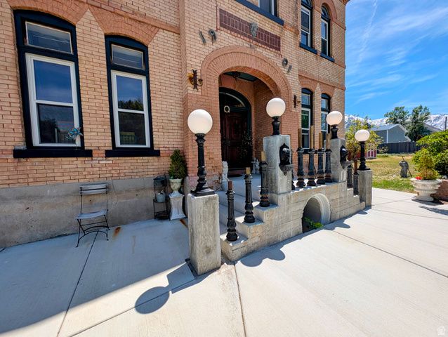 19 S 200 E, Salem, UT 84653