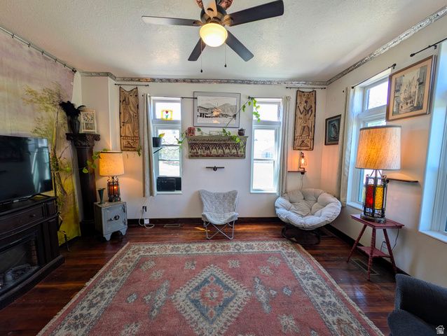 19 S 200 E, Salem, UT 84653