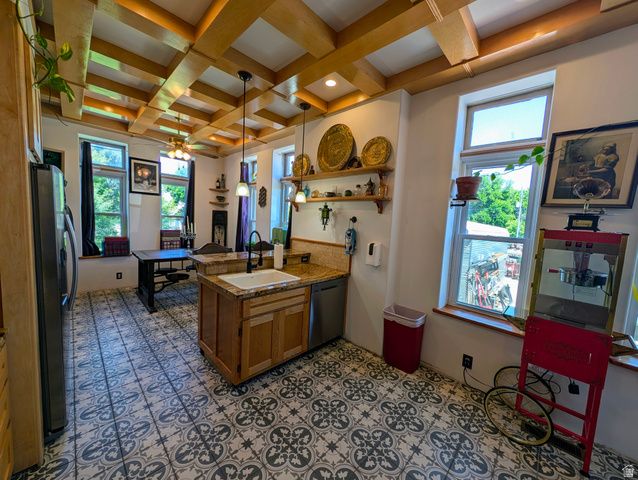 19 S 200 E, Salem, UT 84653