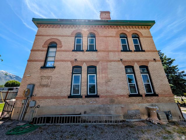 19 S 200 E, Salem, UT 84653