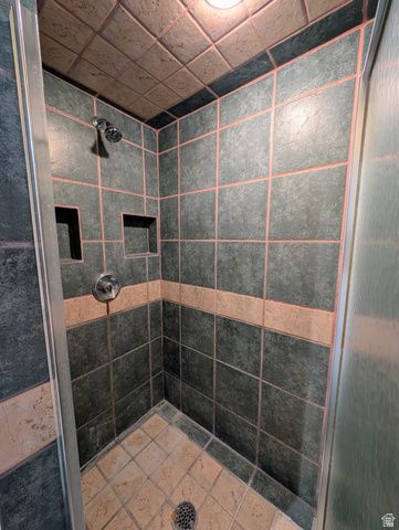 19 S 200 E, Salem, UT 84653
