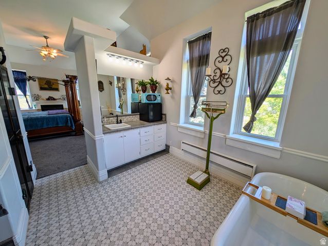 19 S 200 E, Salem, UT 84653