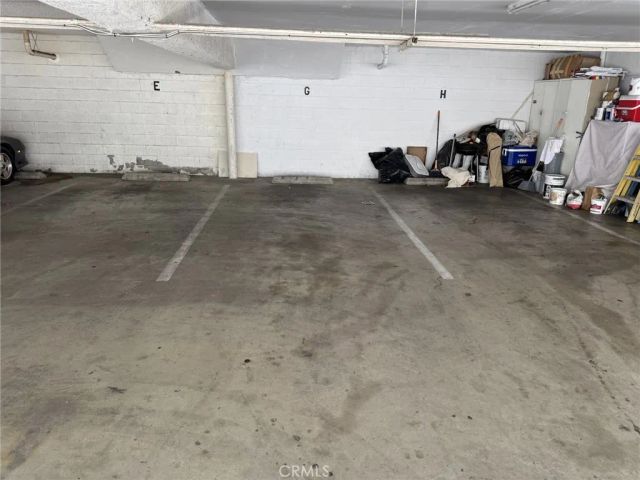 7039 Remmet Avenue G, Canoga Park, CA 91303