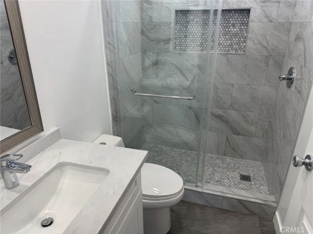 7039 Remmet Avenue G, Canoga Park, CA 91303