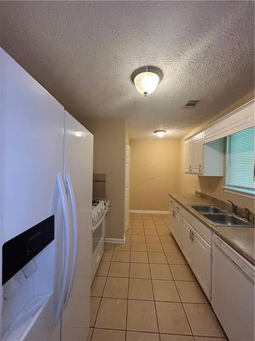 225 Wagon Wheel Drive, Rex, GA 30273