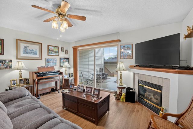 3619 Pheasant Ln Apt 4, Waterloo, IA 50701