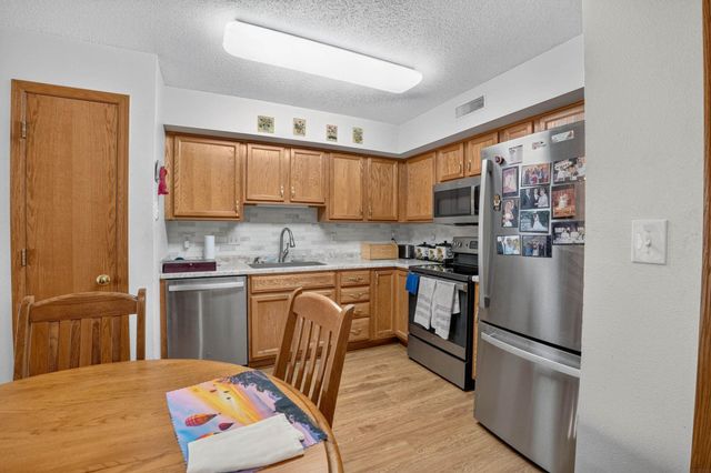 3619 Pheasant Ln Apt 4, Waterloo, IA 50701