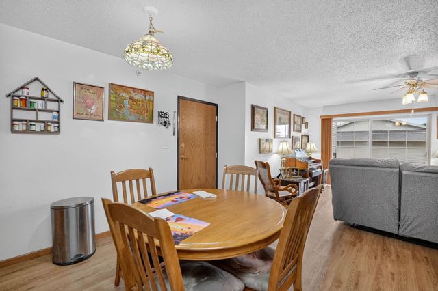 3619 Pheasant Ln Apt 4, Waterloo, IA 50701