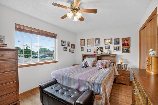 3619 Pheasant Ln Apt 4, Waterloo, IA 50701