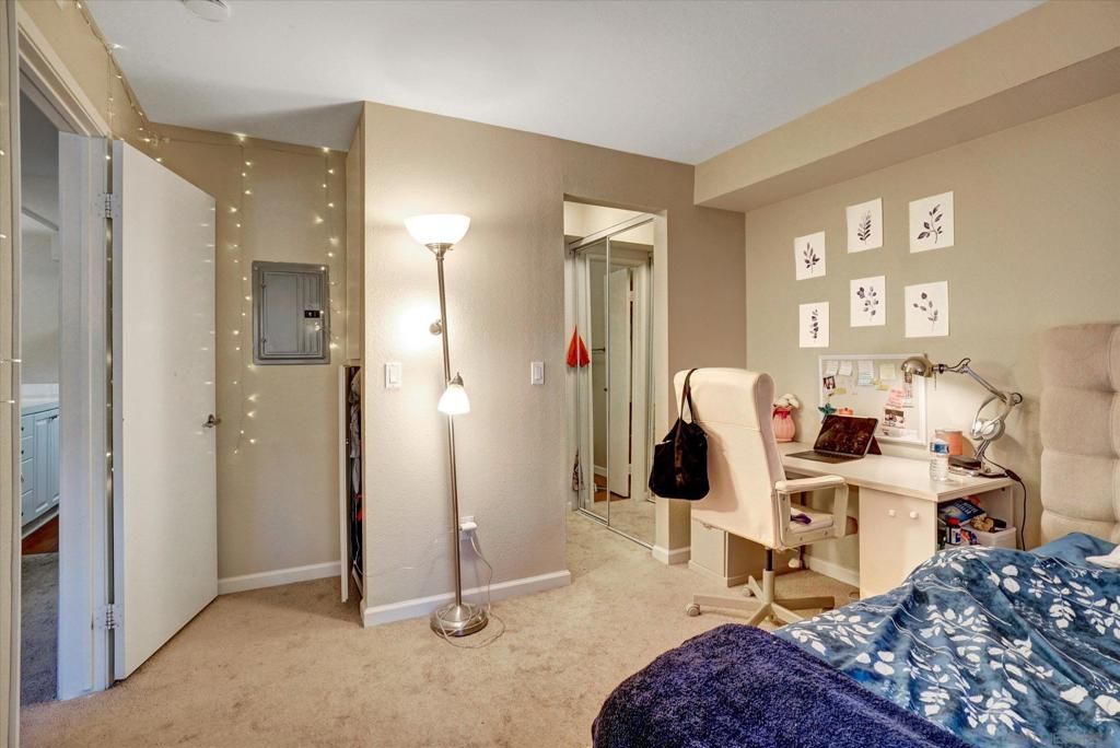 Image 9 of property listing at 6955 Alvarado Rd #61, San Diego, CA 92120