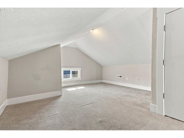 6207 Se 92ND Ave, Portland, OR 97266