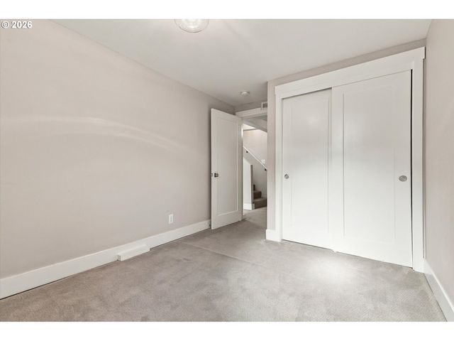 6207 Se 92ND Ave, Portland, OR 97266