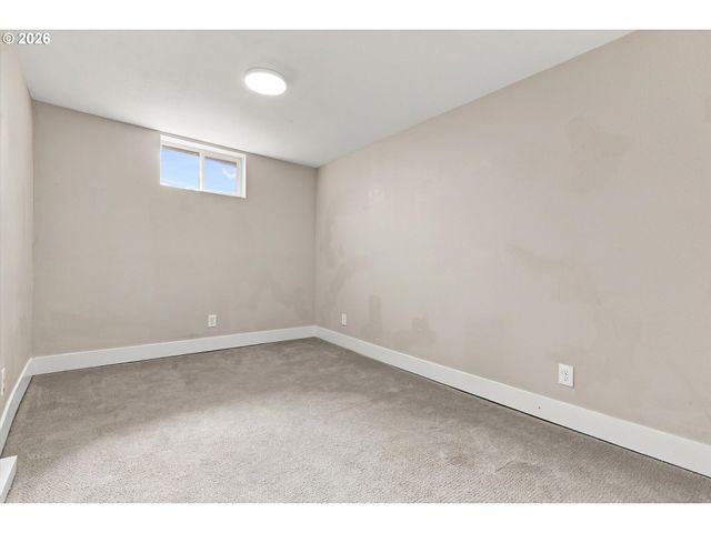6207 Se 92ND Ave, Portland, OR 97266