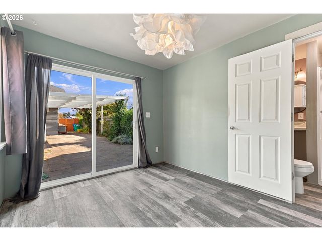 6207 Se 92ND Ave, Portland, OR 97266